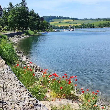 Apartment Am Mit Seeblick
